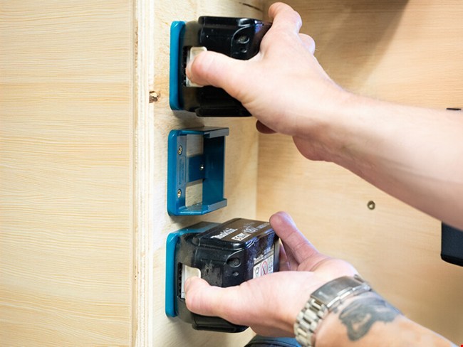 StealthMounts Akkuhalter für Metabo 18v CAS