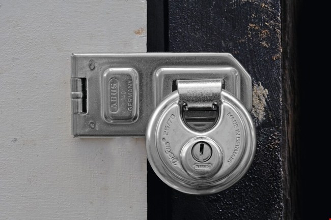 Discus hangslot DX70 gelijksluitend kopen? Gratis verzending