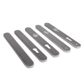 AMI smalschild - 257/32/1 - ovaal - gegoten aluminium 